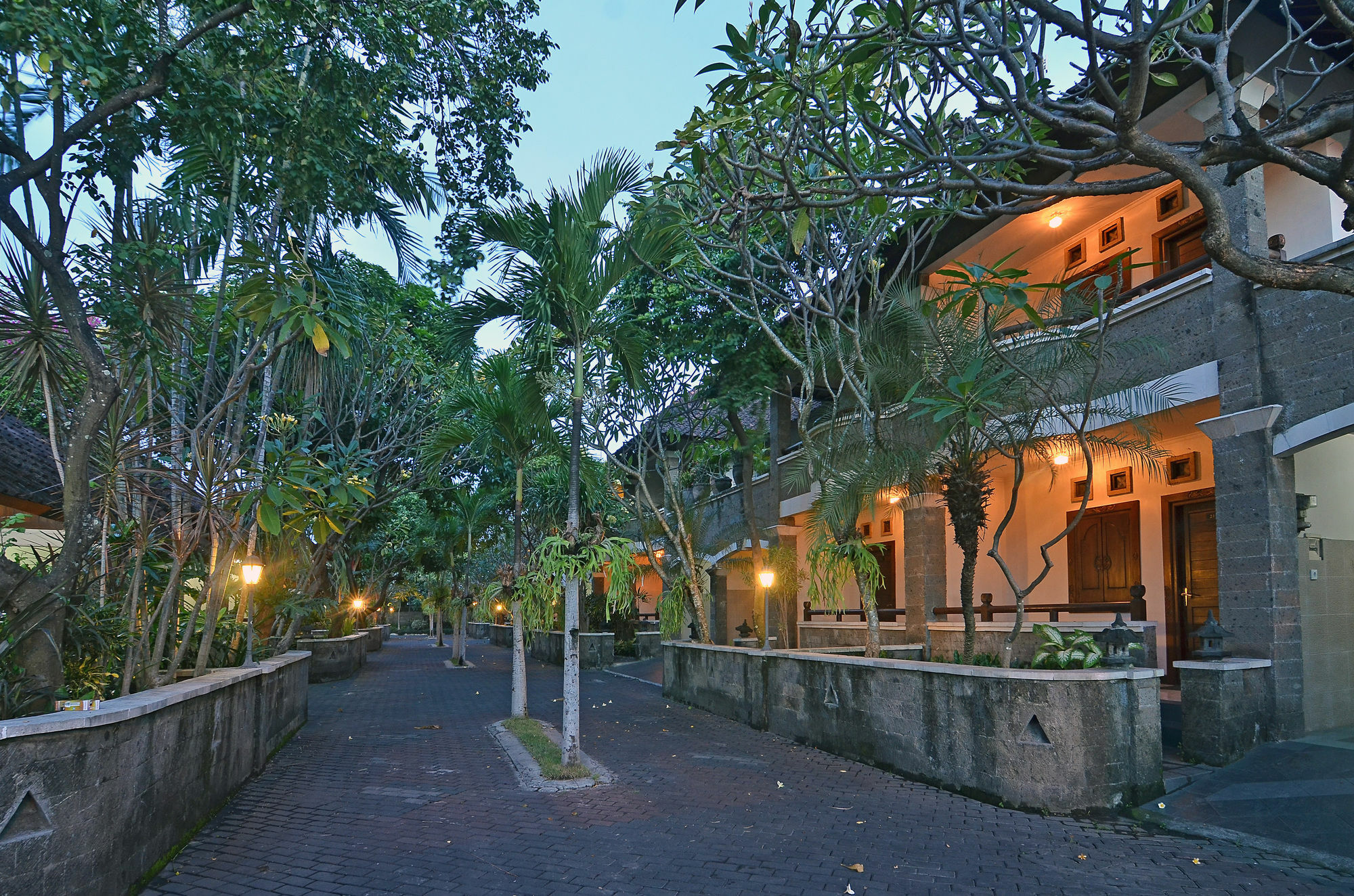 Taman Ayu 212 Hotel Denpasar Eksteriør billede