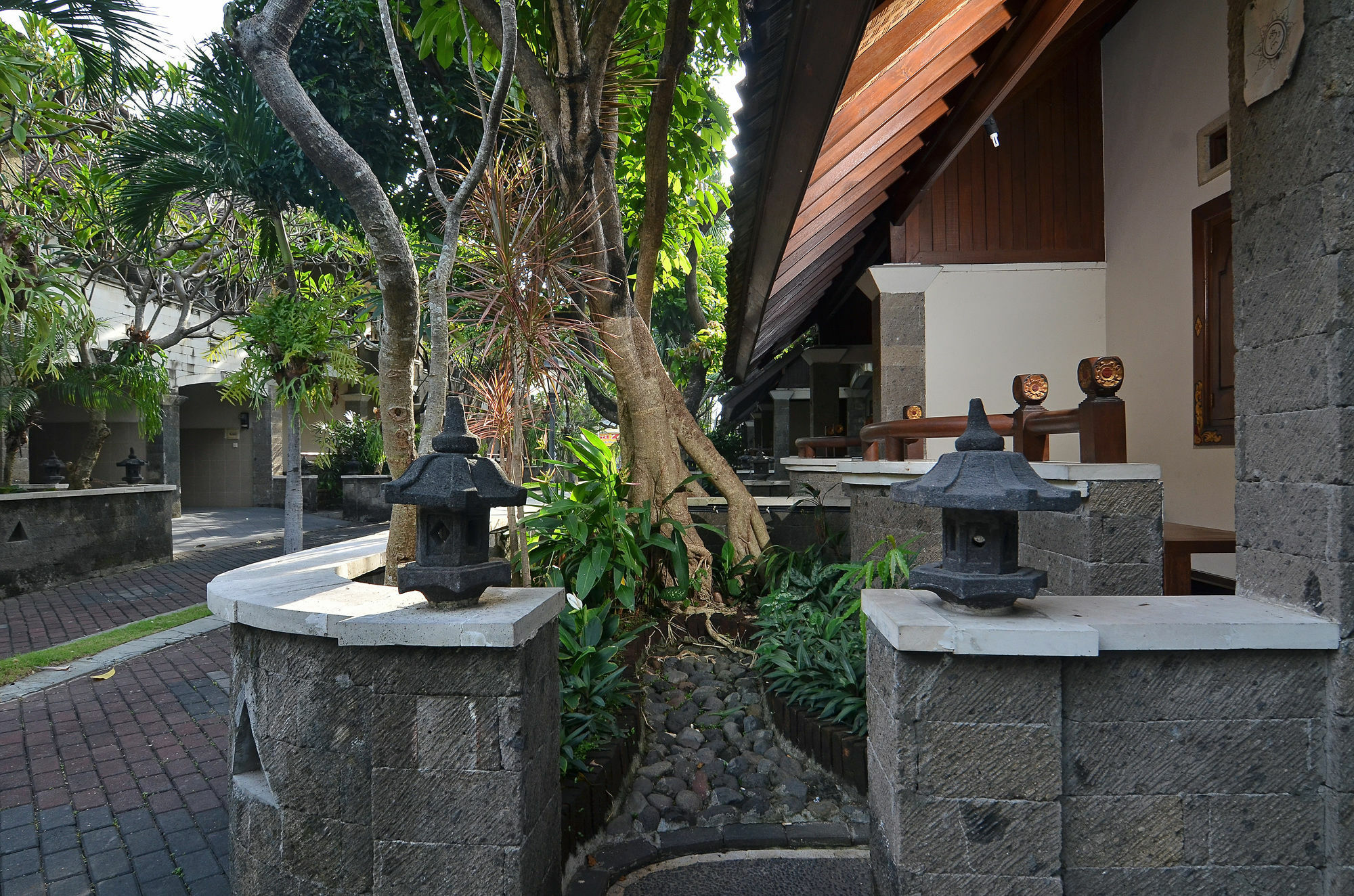Taman Ayu 212 Hotel Denpasar Eksteriør billede
