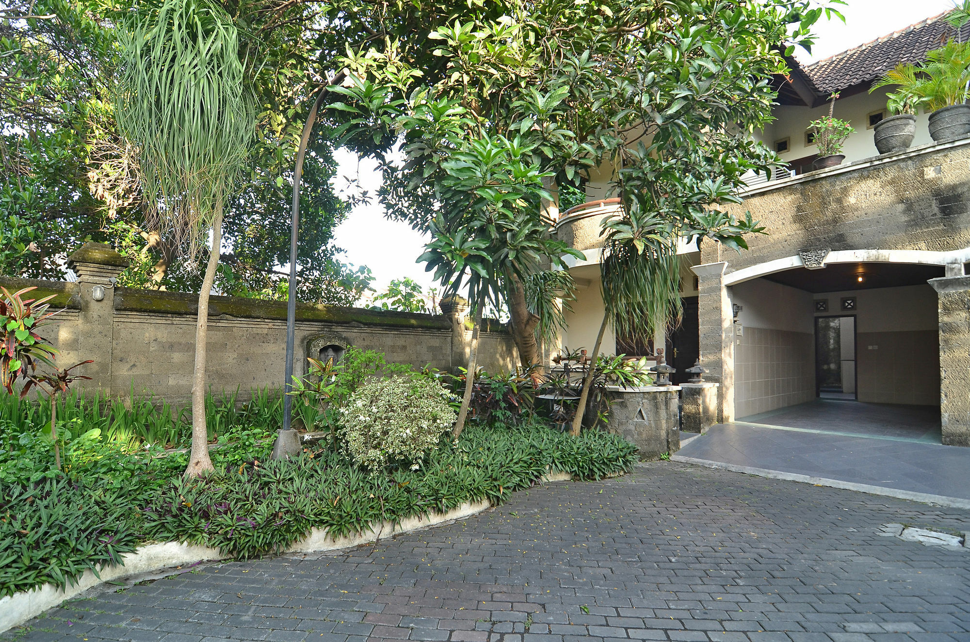 Taman Ayu 212 Hotel Denpasar Eksteriør billede